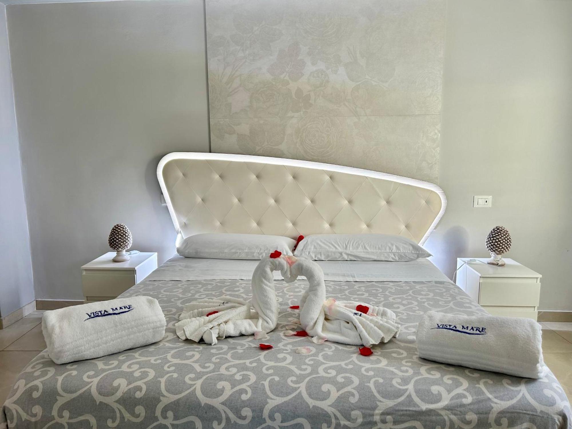 Vista Mare Apartments Giardini Naxos Eksteriør bilde