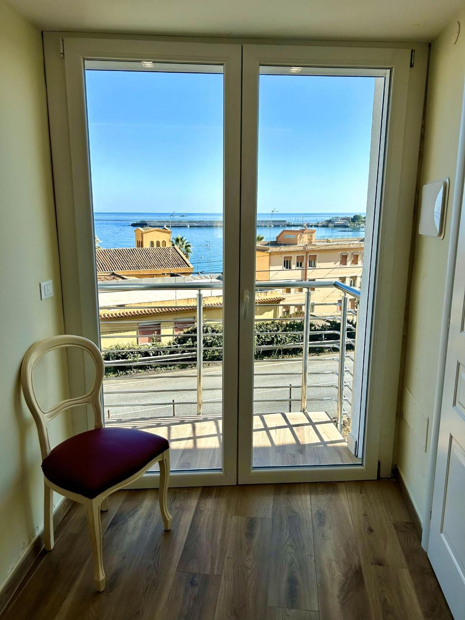 Vista Mare Apartments Giardini Naxos Eksteriør bilde