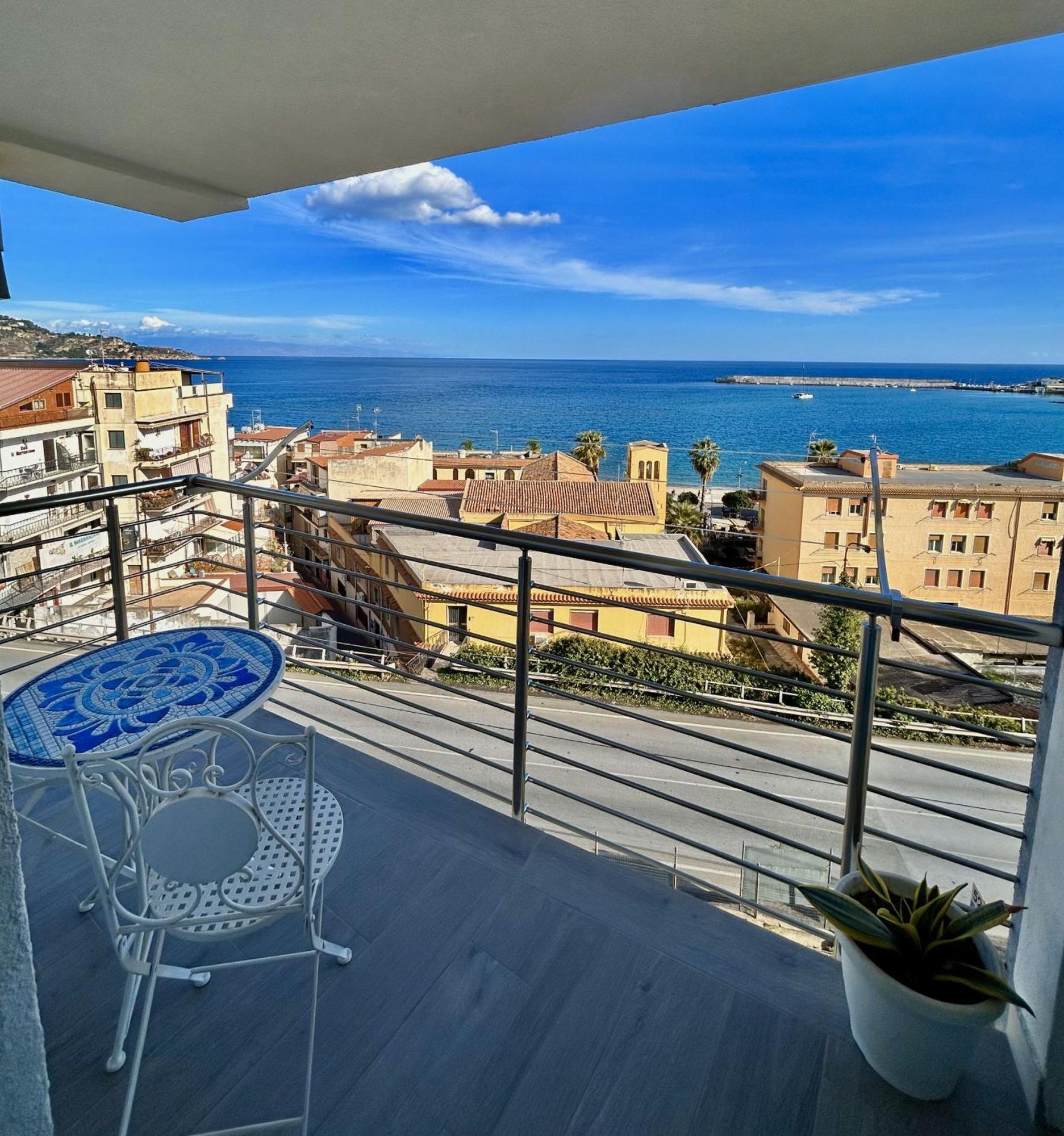 Vista Mare Apartments Giardini Naxos Rom bilde