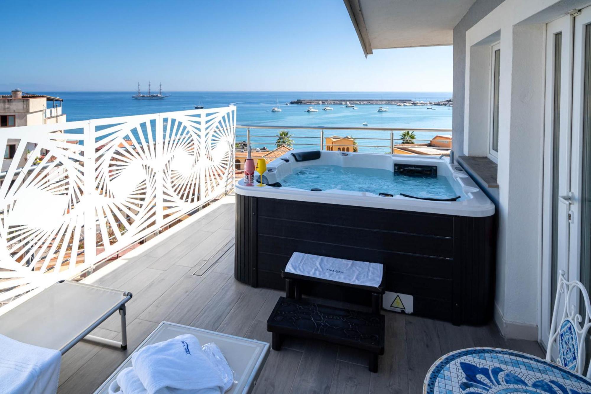 Vista Mare Apartments Giardini Naxos Rom bilde
