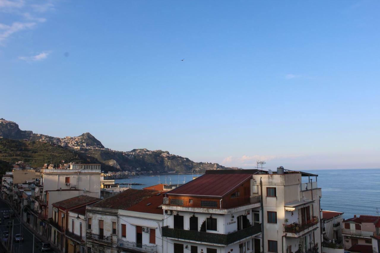Vista Mare Apartments Giardini Naxos Eksteriør bilde
